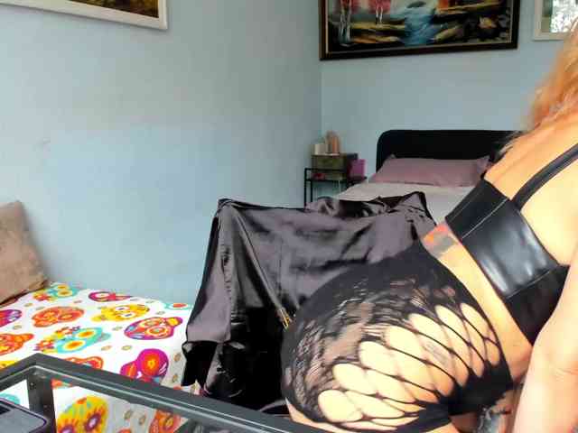 MiaPleasuree