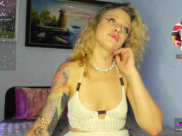 MiaPleasuree webcam
