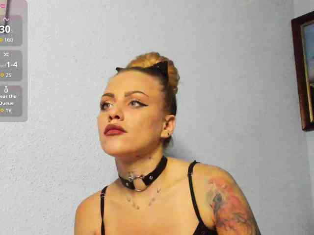 Modelo: MiaPleasuree