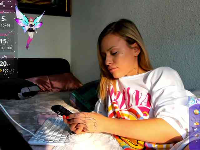 MiaPleasuree webcam