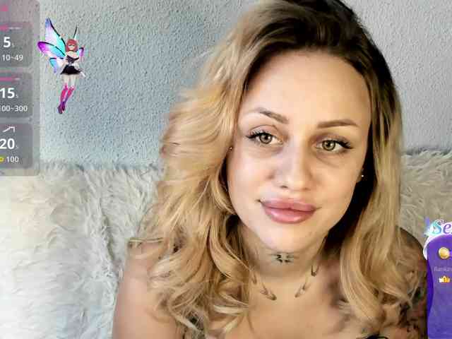 MiaPleasuree webcam