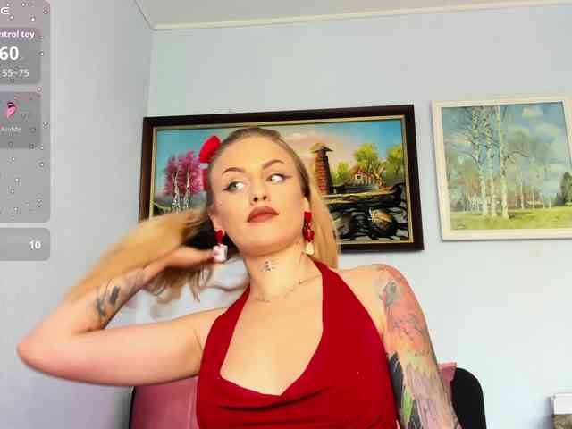 MiaPleasuree webcam