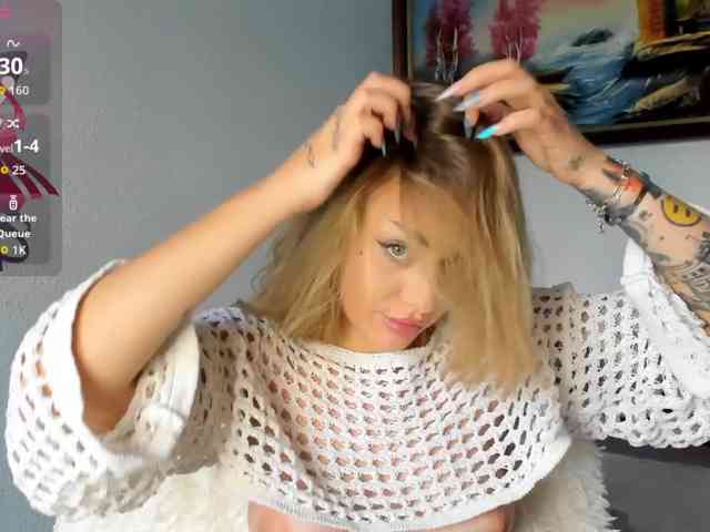 MiaPleasuree webcam