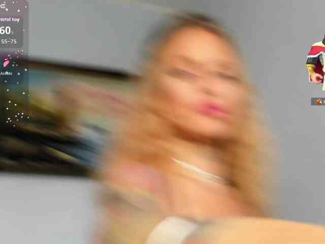 MiaPleasuree webcam