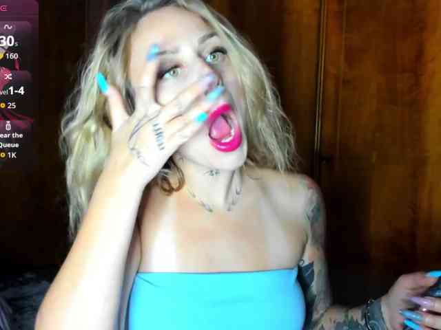 MiaPleasuree webcam