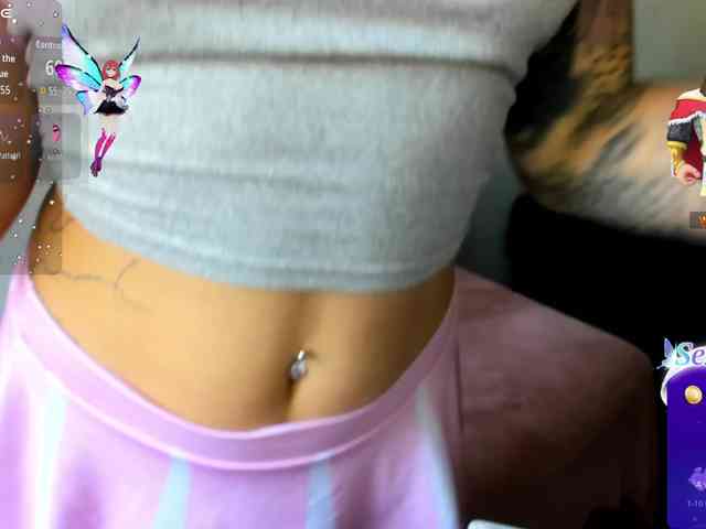 MiaPleasuree webcam