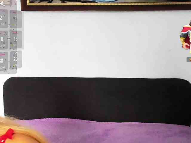 MiaPleasuree webcam