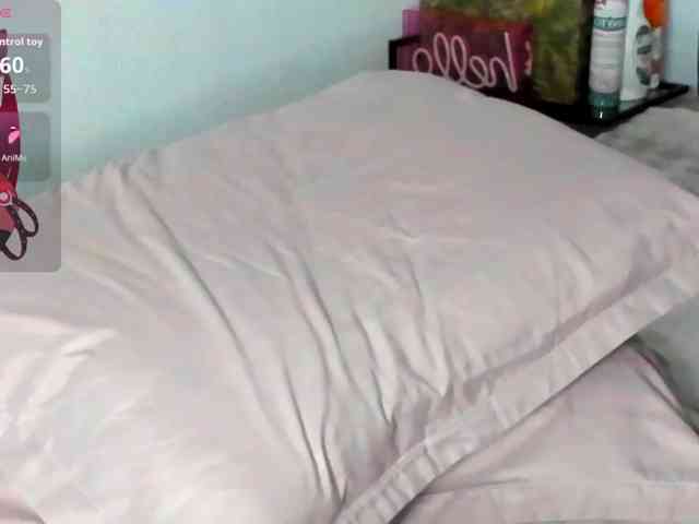 MiaPleasuree webcam