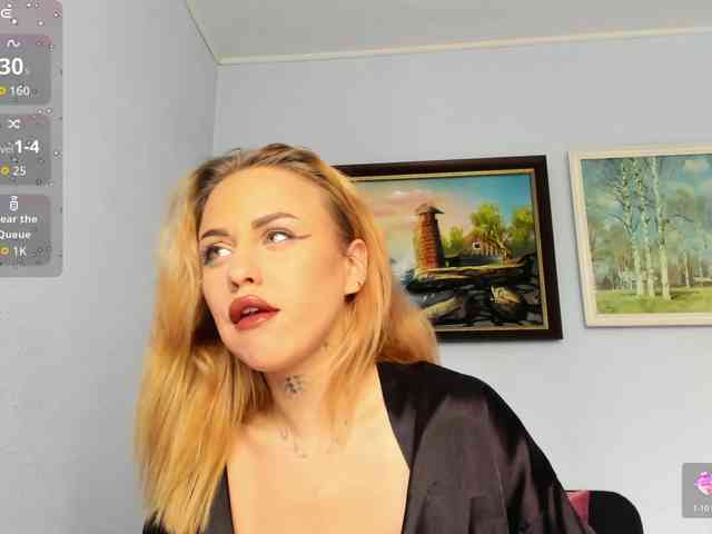 MiaPleasuree webcam