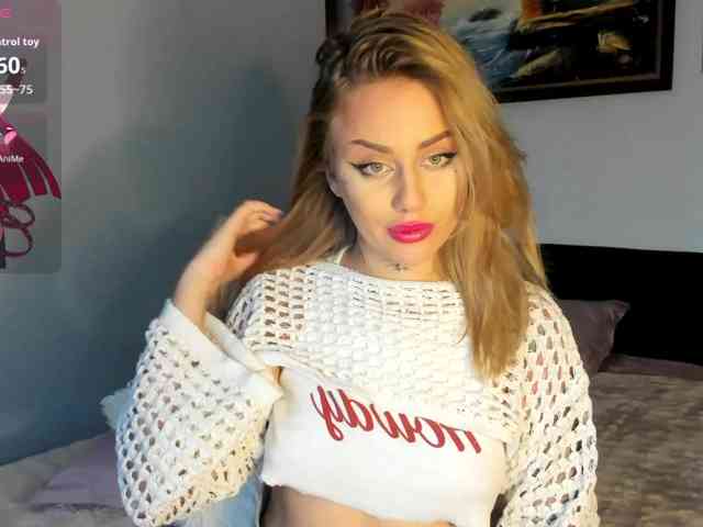 MiaPleasuree webcam