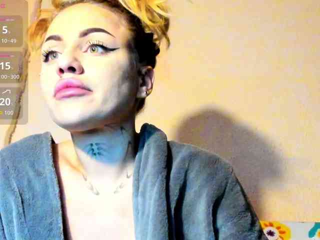 MiaPleasuree webcam
