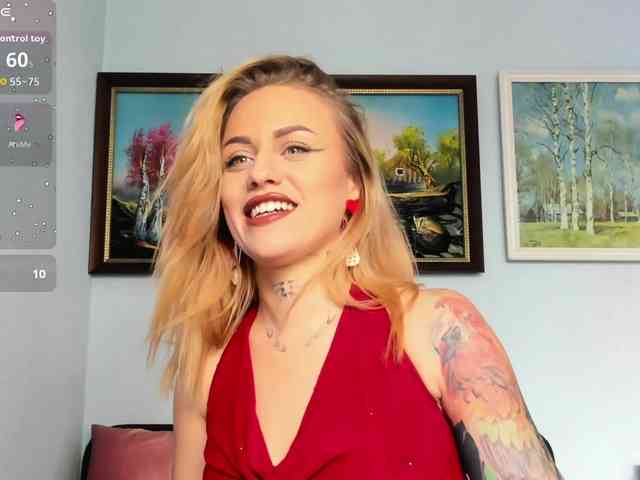 MiaPleasuree webcam