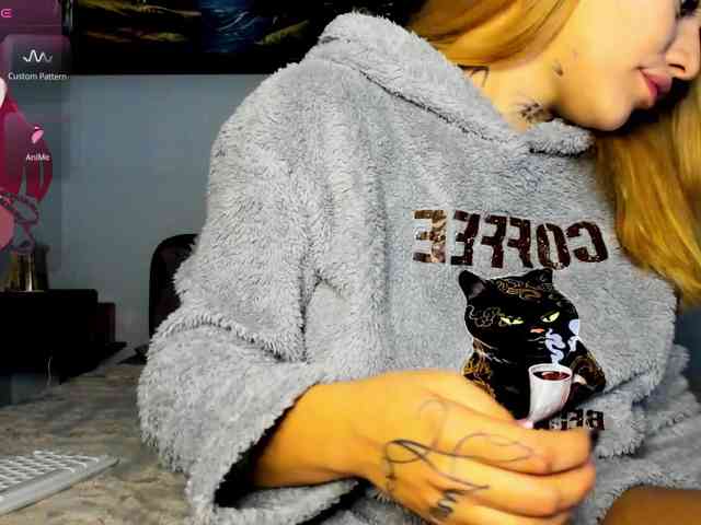 MiaPleasuree
