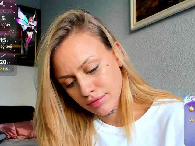 MiaPleasuree webcam