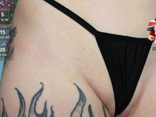 MiaPleasuree webcam