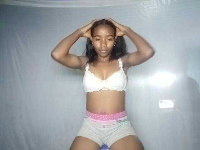 SEXYQUEEN-1
