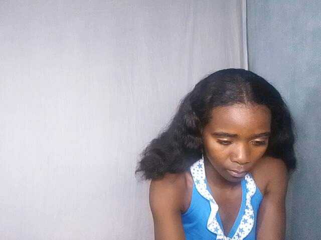 sexyqueen-1 cam belle