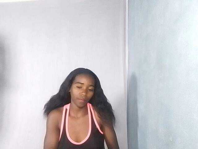 SEXYQUEEN-1 live cam on BongaCams