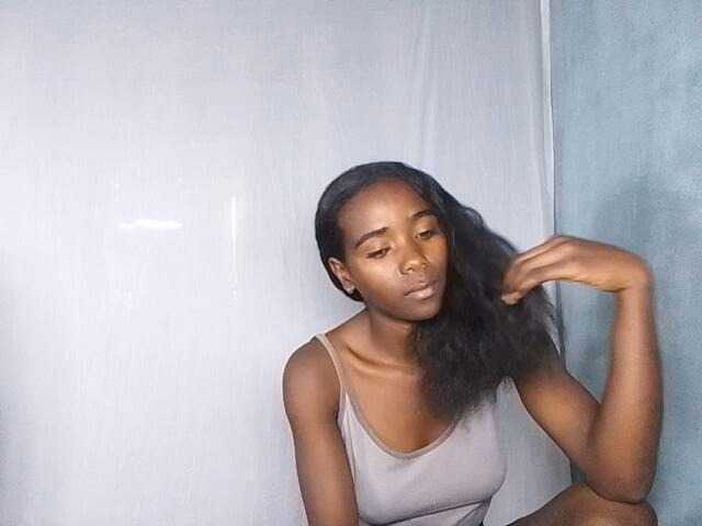 SEXYQUEEN-1 live cam on BongaCams
