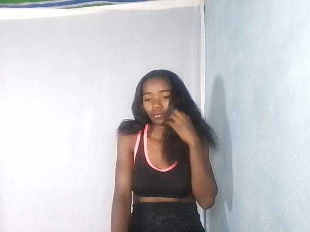 SEXYQUEEN-1 live cam on BongaCams