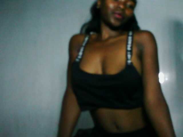 SEXYQUEEN-1