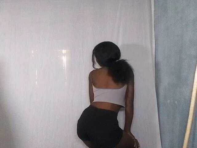 SEXYQUEEN-1