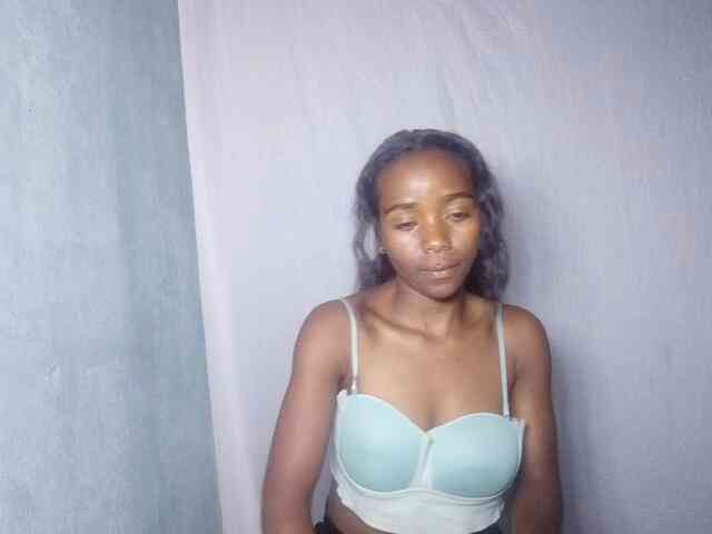 SEXYQUEEN-1