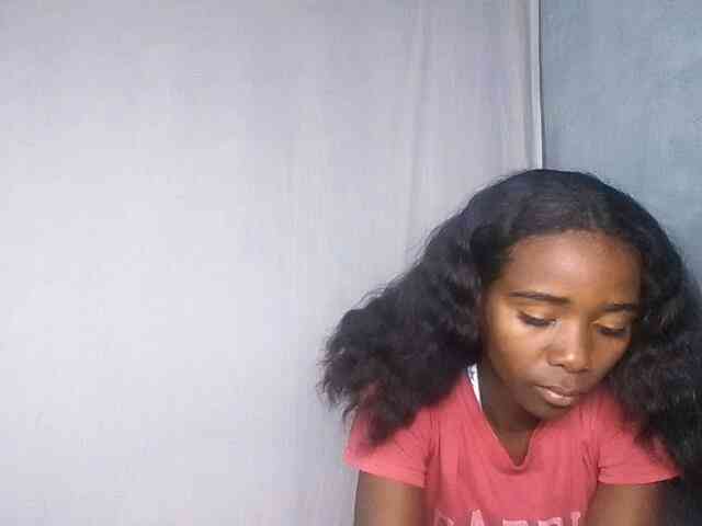 LADYQUEEN webcam