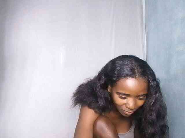 LADYQUEEN webcam