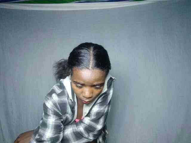LADYQUEEN webcam