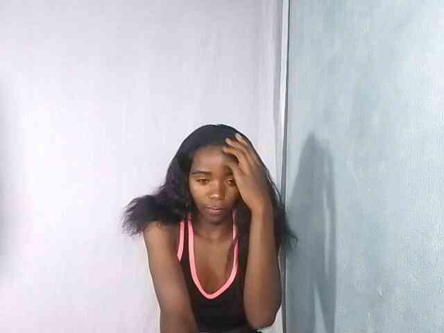 LADYQUEEN webcam