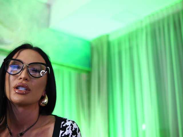 AstridVex live cam on BongaCams