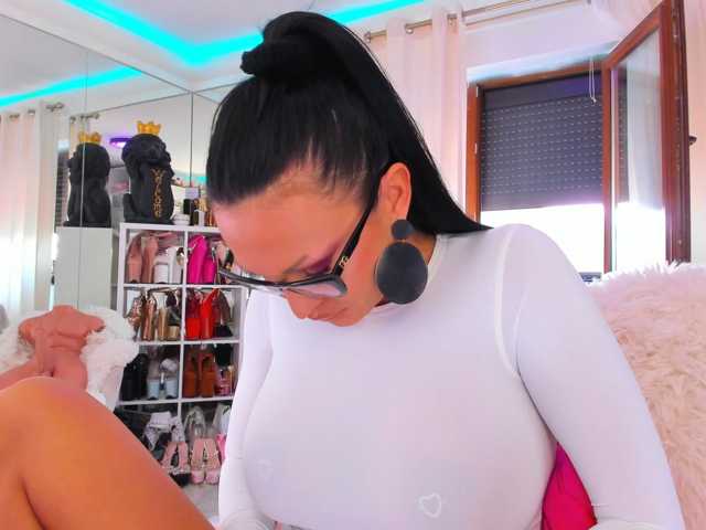 AstridVex live cam on BongaCams