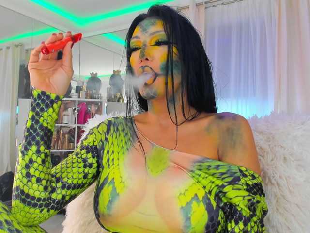 AstridVex live cam on BongaCams