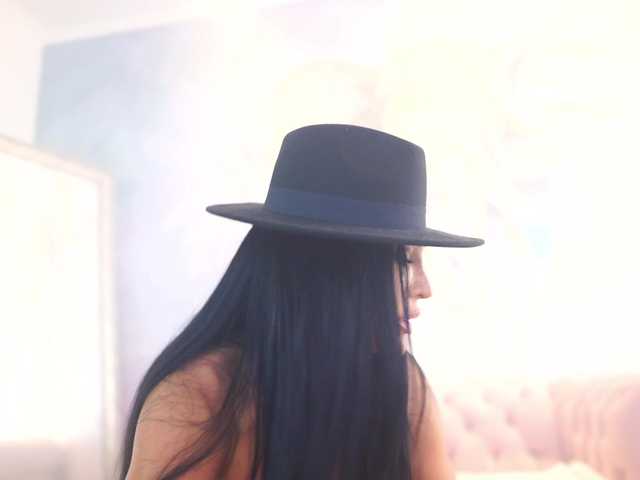 AstridVex live cam on BongaCams