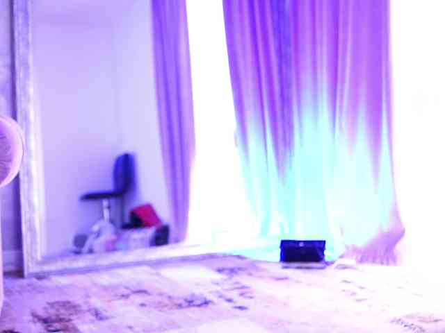 AstridVex webcam
