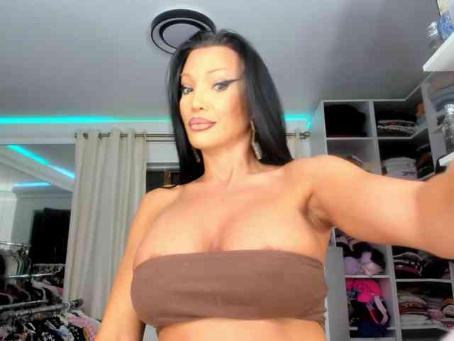 AstridVex webcam