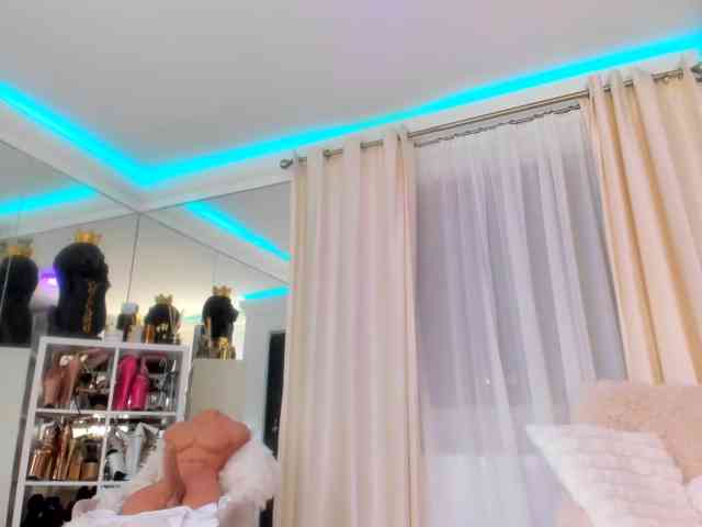 AstridVex webcam