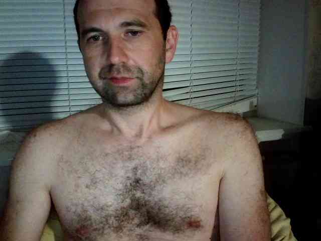 nikolas0032vaz Sex Cam Show