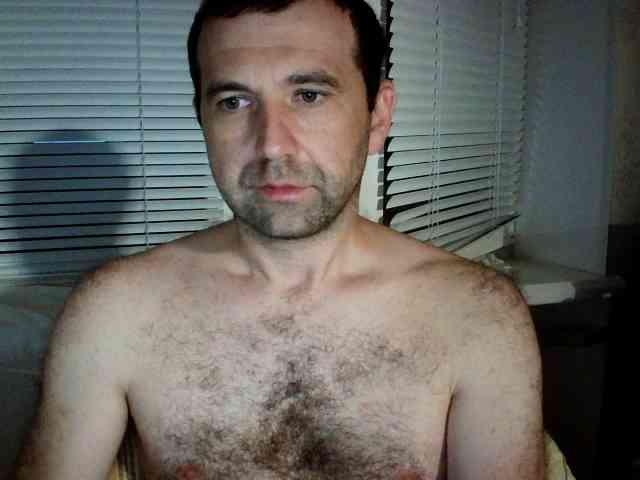 nikolas0032vaz Sex Cam Show