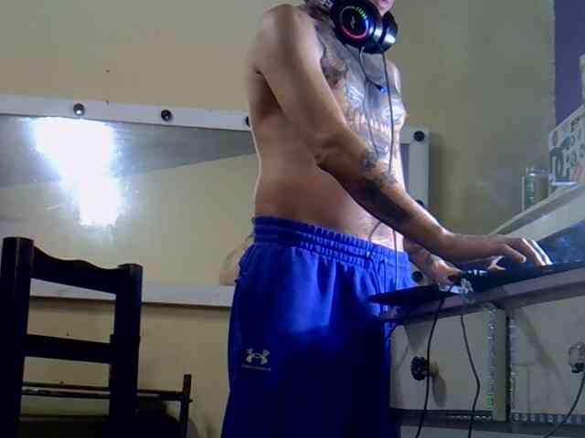 Hsjdkdlwbbdd