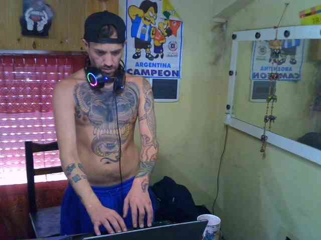 Hsjdkdlwbbdd Sex Cam Show