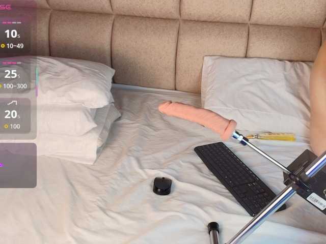 MinaWane live cam on BongaCams