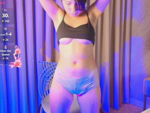 MinaWane live cam on BongaCams