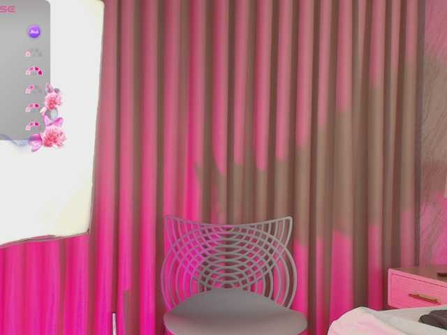 MinaWane live cam on BongaCams
