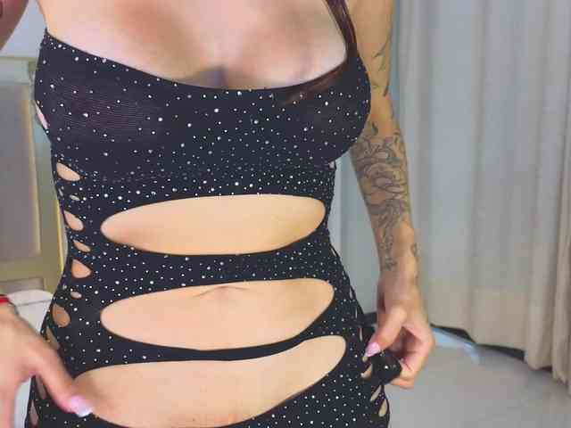 KristenBlue webcam