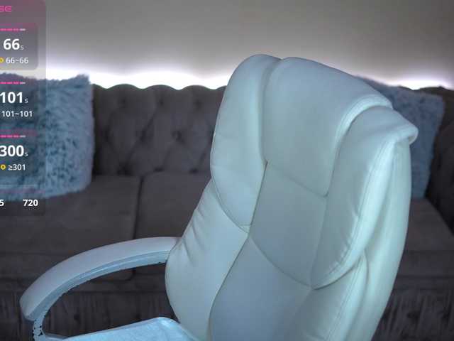 BagiraMays live webcam show
