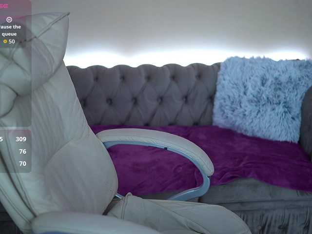 BagiraMays live cam on BongaCams