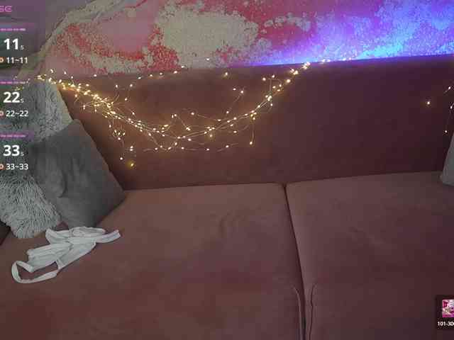 BagiraMays webcam
