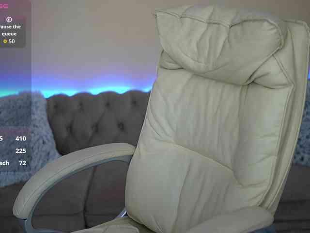BagiraMays webcam